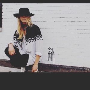 Vintage black and white pattern shirt